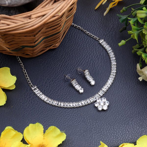 SILVER ANANTA AD NECKLACE