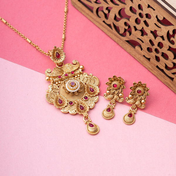 GOLDEN RANI DIVYA CHAIN PENDANT SET