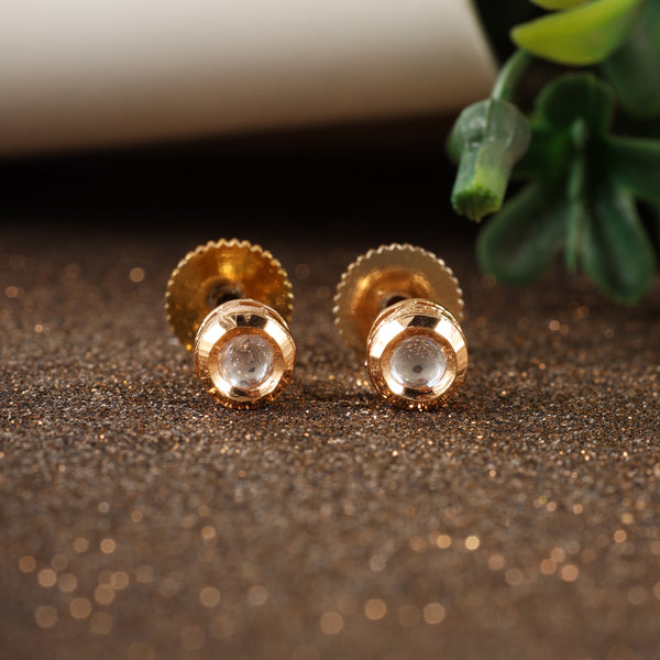 GOLDEN HEMAL STUDS